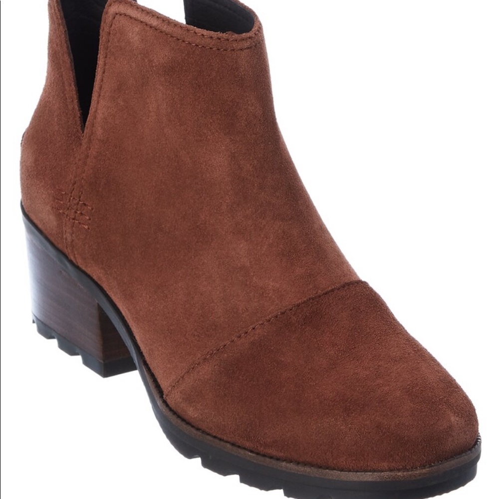 NEW Sorel Cate Cut Out Boots - Brown